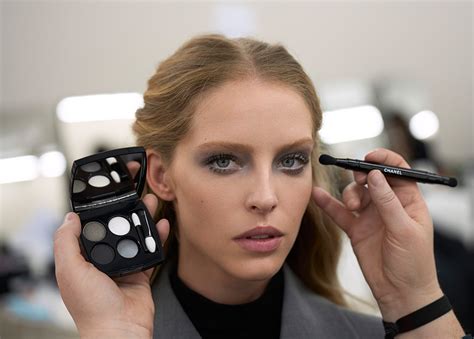 chanel autumn winter 2023 makeup|Chanel beauty fall 2023.